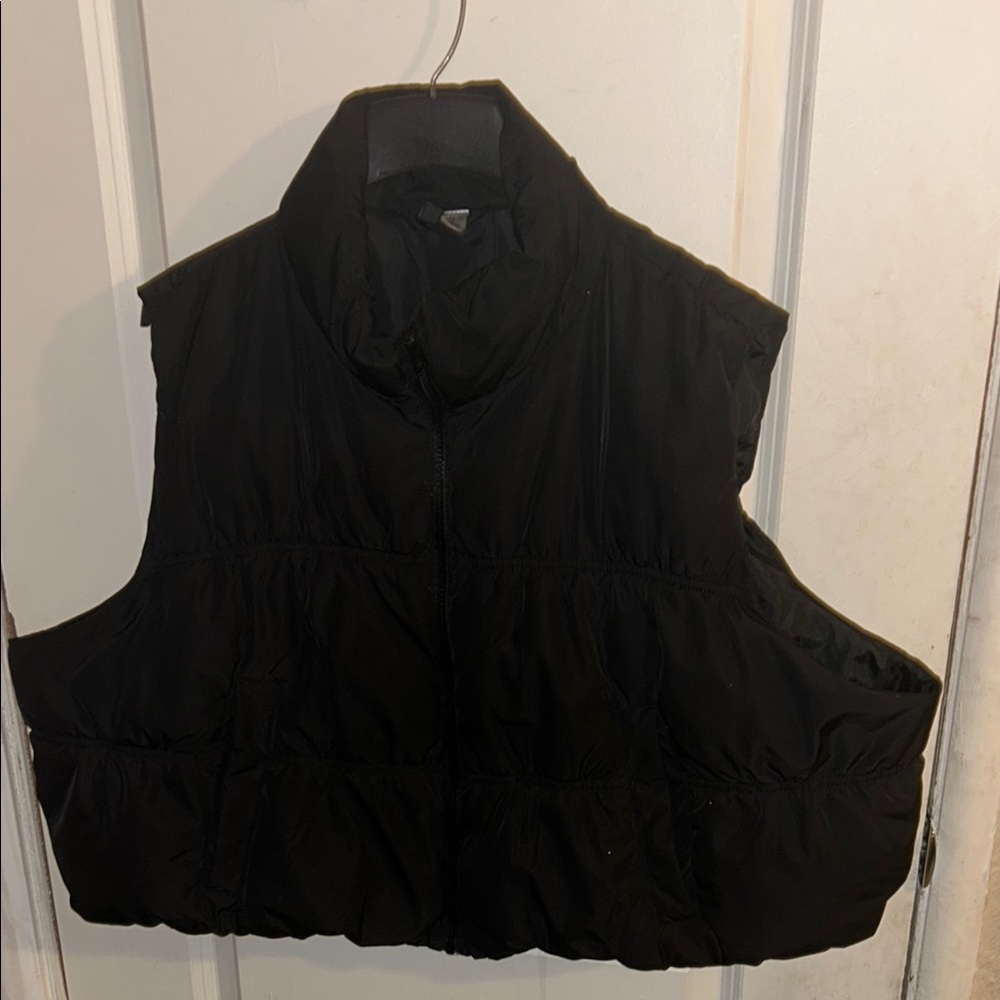 H&M Black Women's Puffer Vest